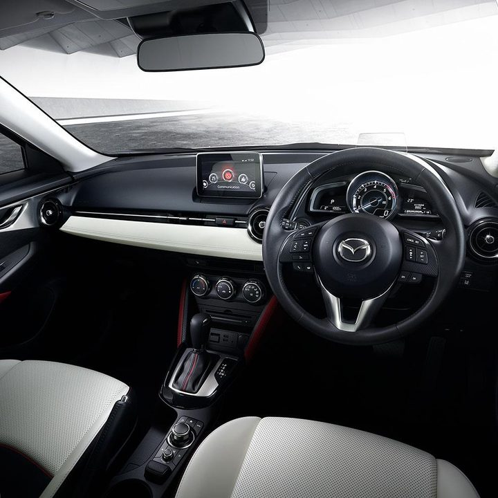 2016 Mazda CX 3 interior screen