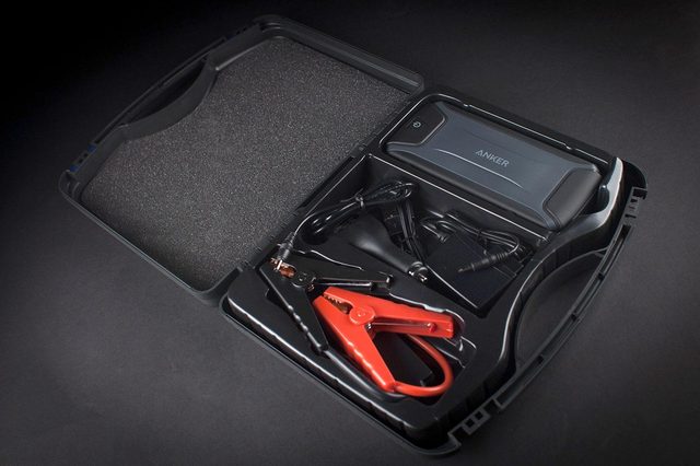 Anker Jump Starter box open full
