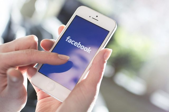 Facebook gets taste of its own medicine, forced to hand over user information to court