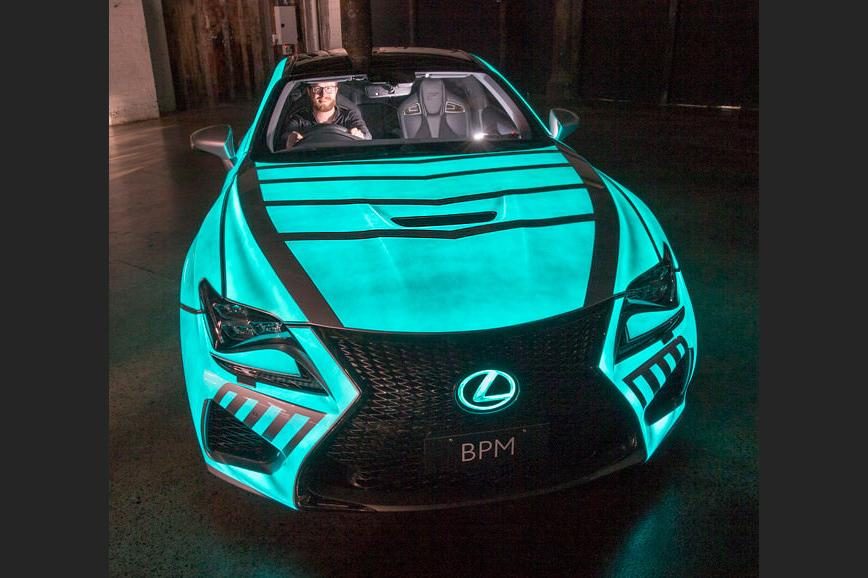 lexus rc f glowing heartbeat paint job pictures video techly lumilor coupe 1
