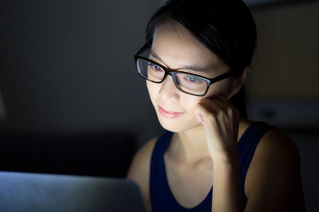 computer-screen-light