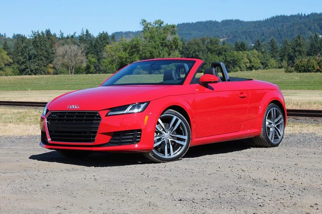 2016 Audi TT Roadster front angle