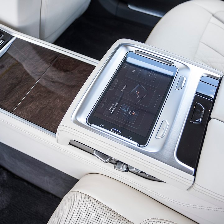 2016 BMW 750i xDrive