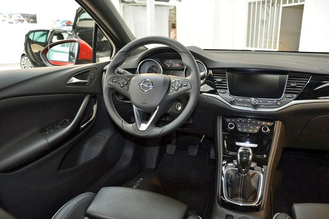2016 Opel Astra drivers