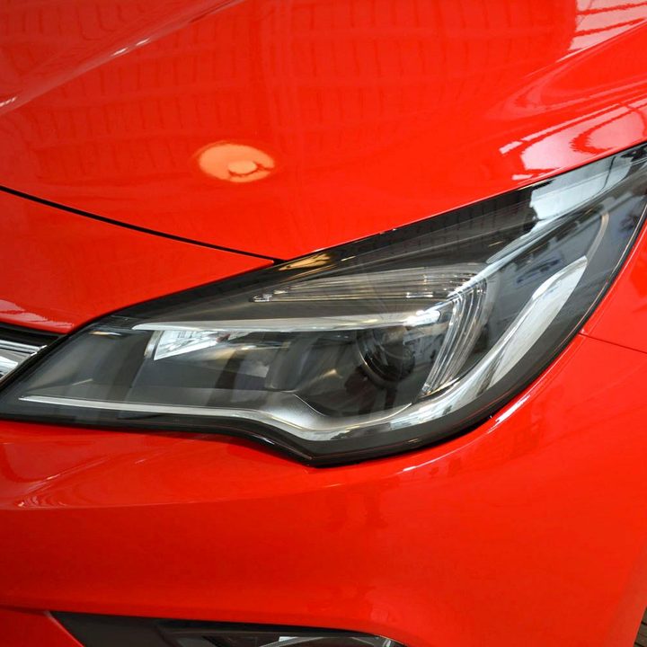 2016 Opel Astra headlight angle