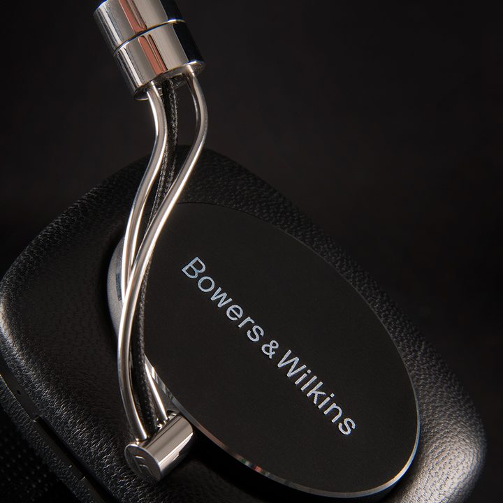 Bowers & Wilkins P5