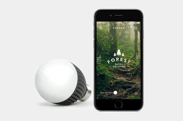 Misfit-Bolt-smart-LED-light-bulb_