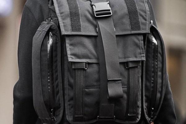Frontal slight profile view of a Mission Workshop&nbsp;R6 Arkiv Field Pack.