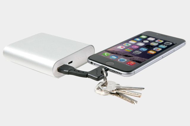 NomadKey-portable-lightning-cable_