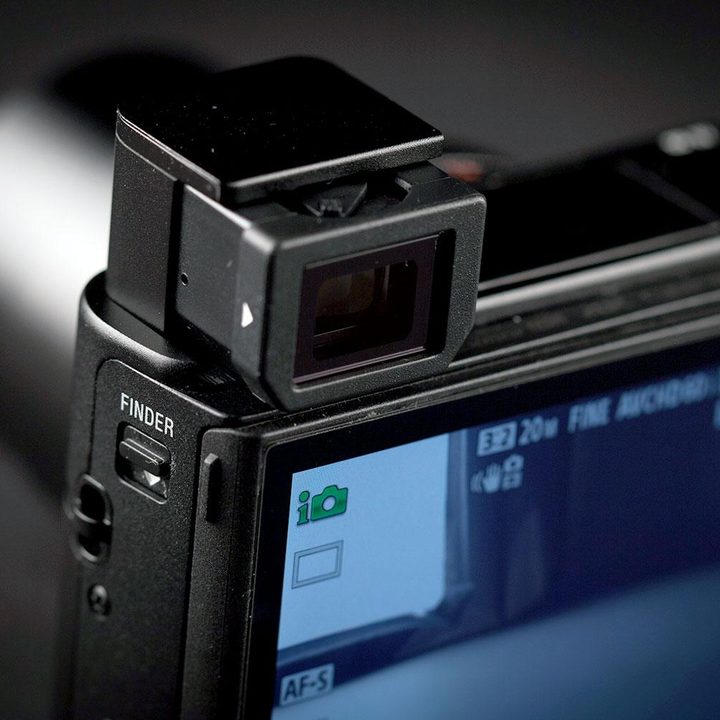 Sony Cyber-Shot RX100 IV