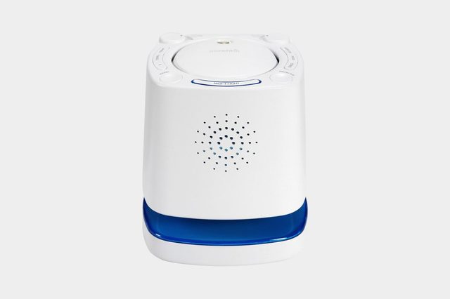 The Munchkin Nursery Projector and Sound System 2