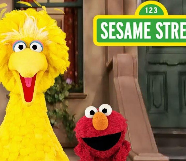 Big Bird and Elmo of Sesame Street.