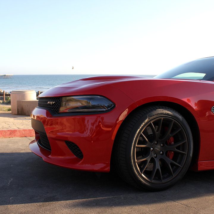 2015 Dodge Charger SRT Hellcat front section