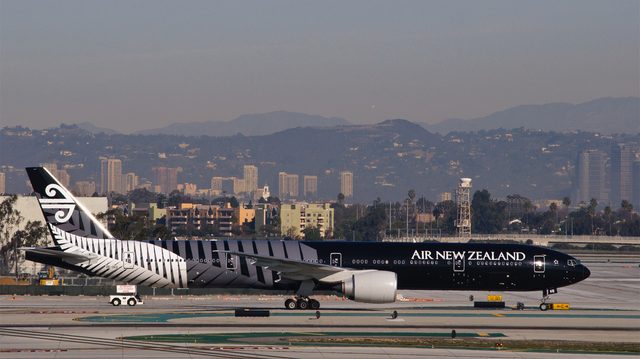 Air-New-Zealand-All-Blacks-2