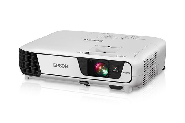 Epson Home Cinema 640 Angle