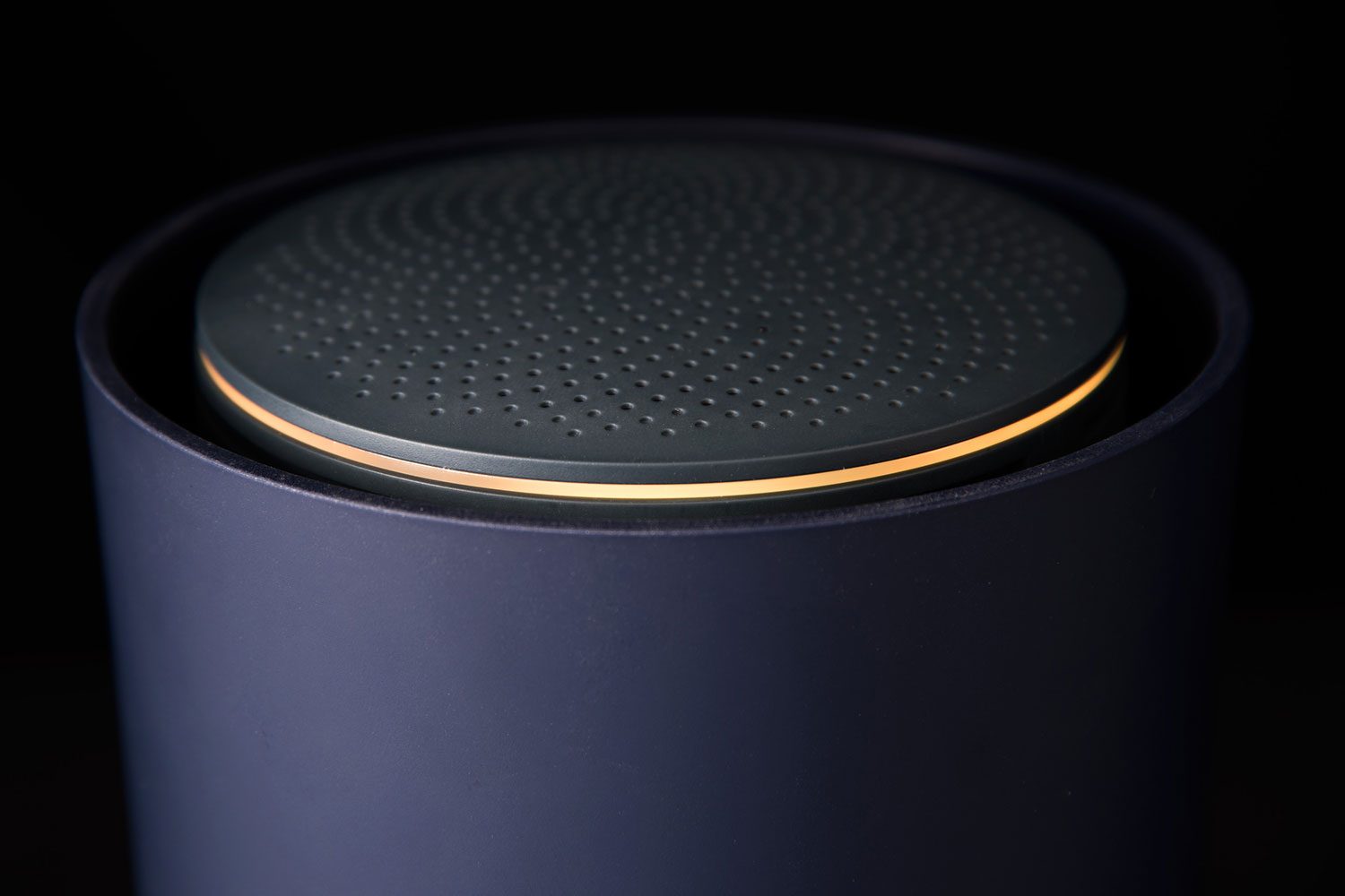Google OnHub top glow