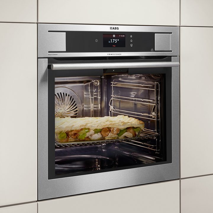 Smart oven cooking a pot pie.
