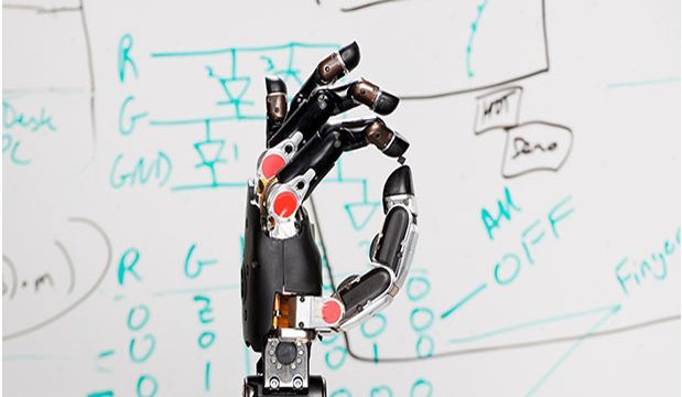 ProstheticHand1