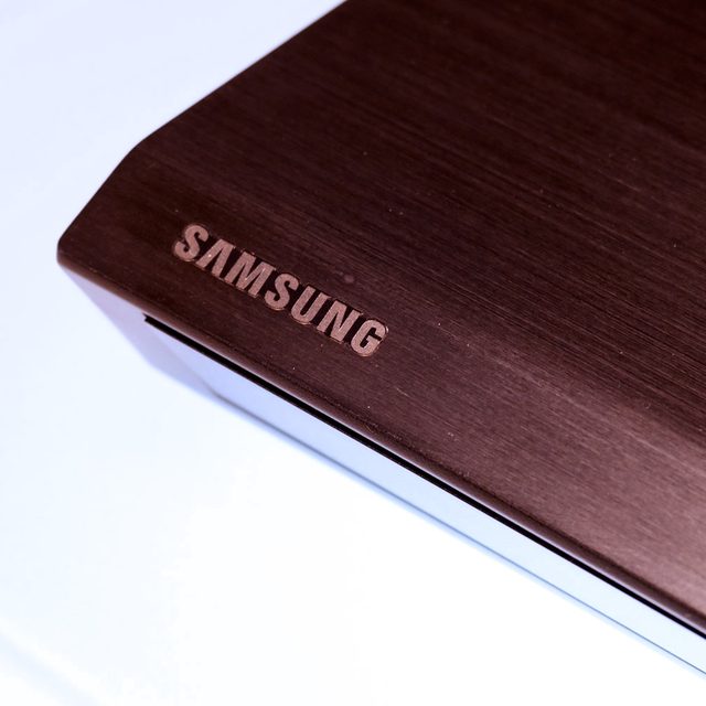 Samsung 4K UHD Blu ray Player 6