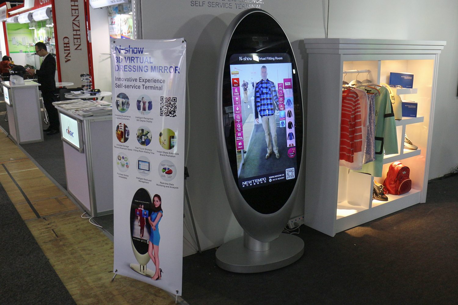 Smart Mirror Clothes