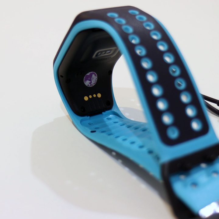 hands on tomtom spark cardio music 7