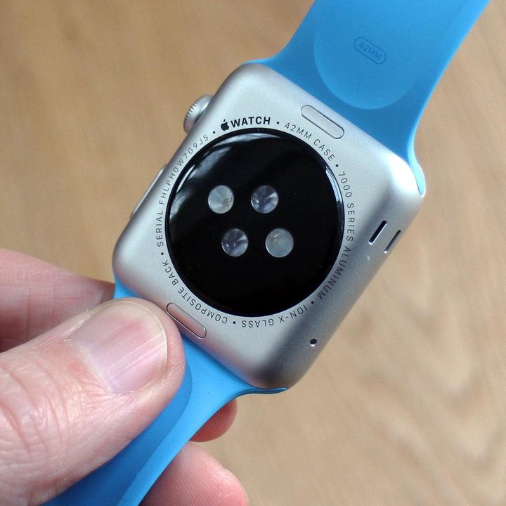 apple watch review sport 7533 1500x1000