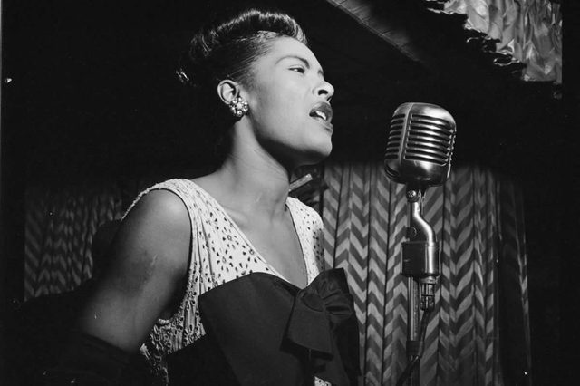 billie-holiday-hologram