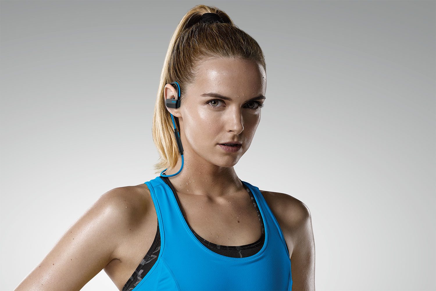 The Jabra Sport Pace in action