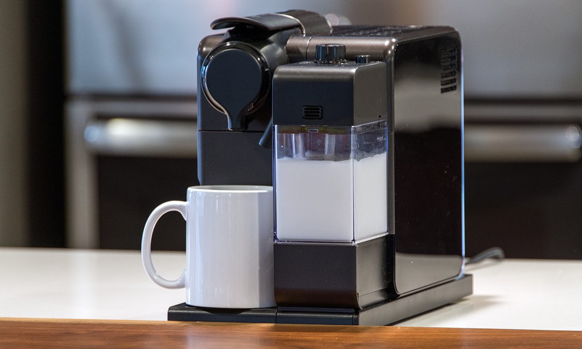 DeLonghi Nespresso Lattissima