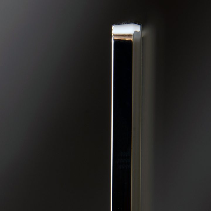 LG EF9600 OLED TV