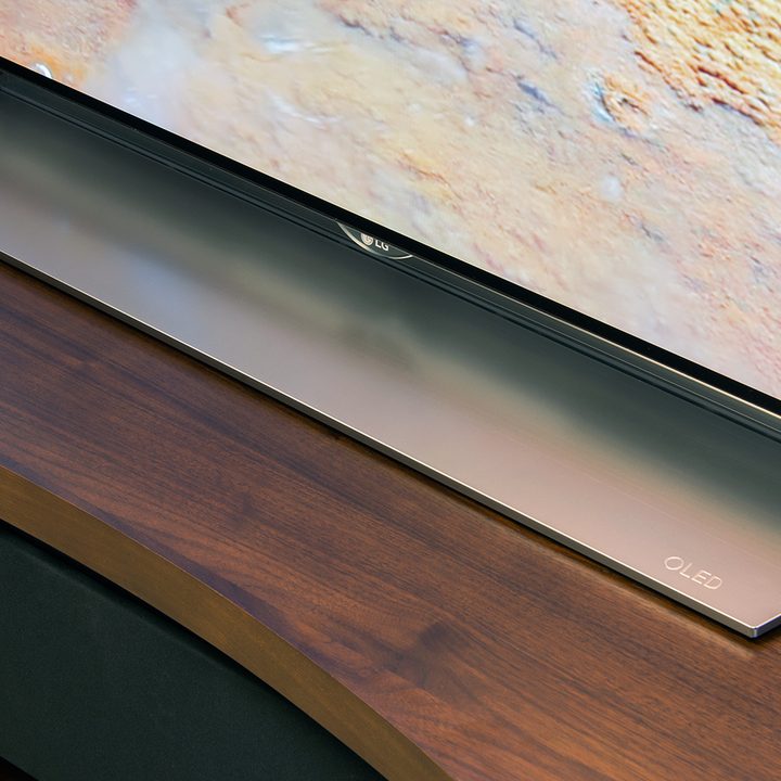 LG EF9600 OLED TV
