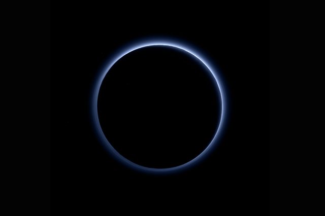 NASA’s New Horizons probe just found blue skies and frozen water on Pluto