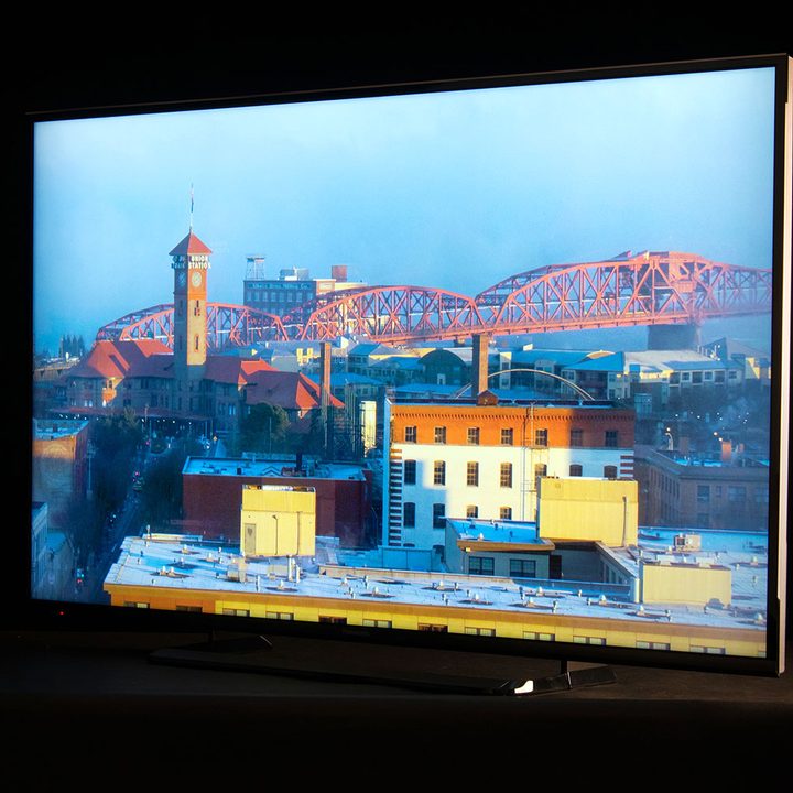 Panasonic TC 50CX600U