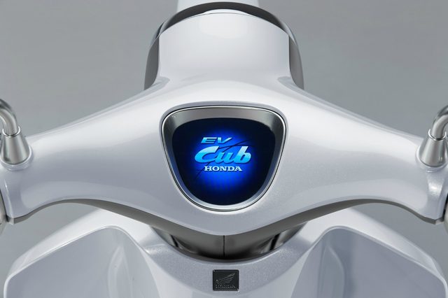 honda-ev-cub-concept-gauges-1500x1000