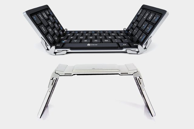 iClever Portable Foldable Bluetooth Keyboard