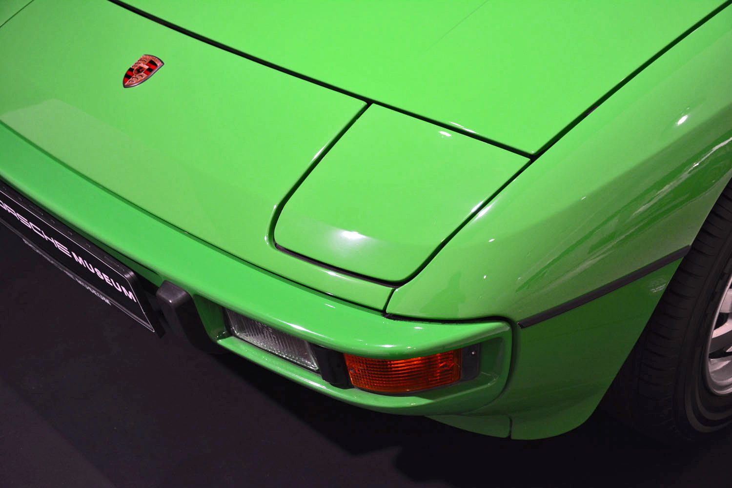1976 924