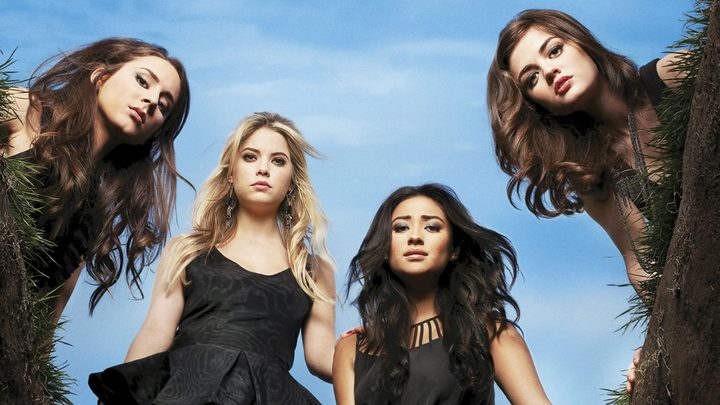 The cast of Pretty Little Liars.