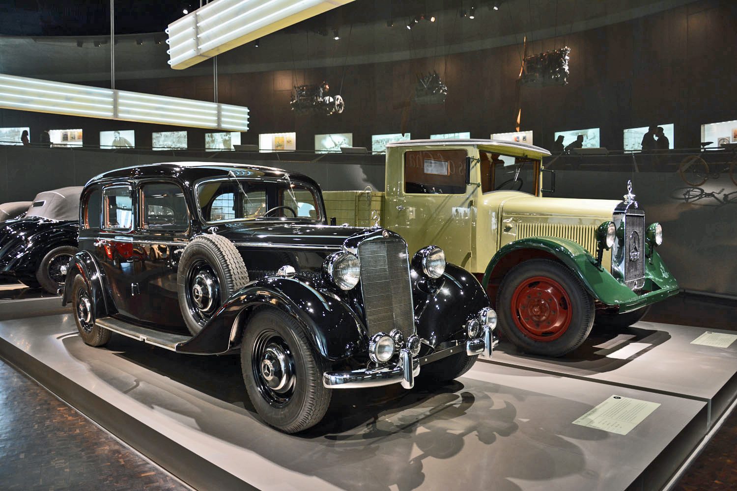 mercedes benz museum stuttgart pictures history ronan glon 260d 6