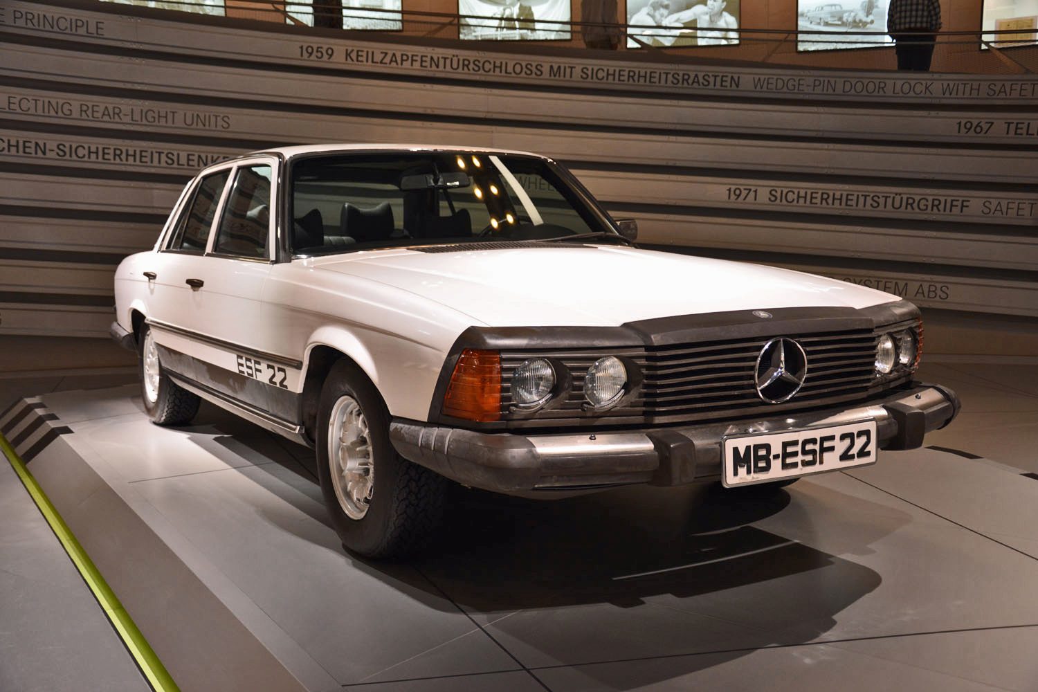 mercedes benz museum stuttgart pictures history ronan glon esf 22 1
