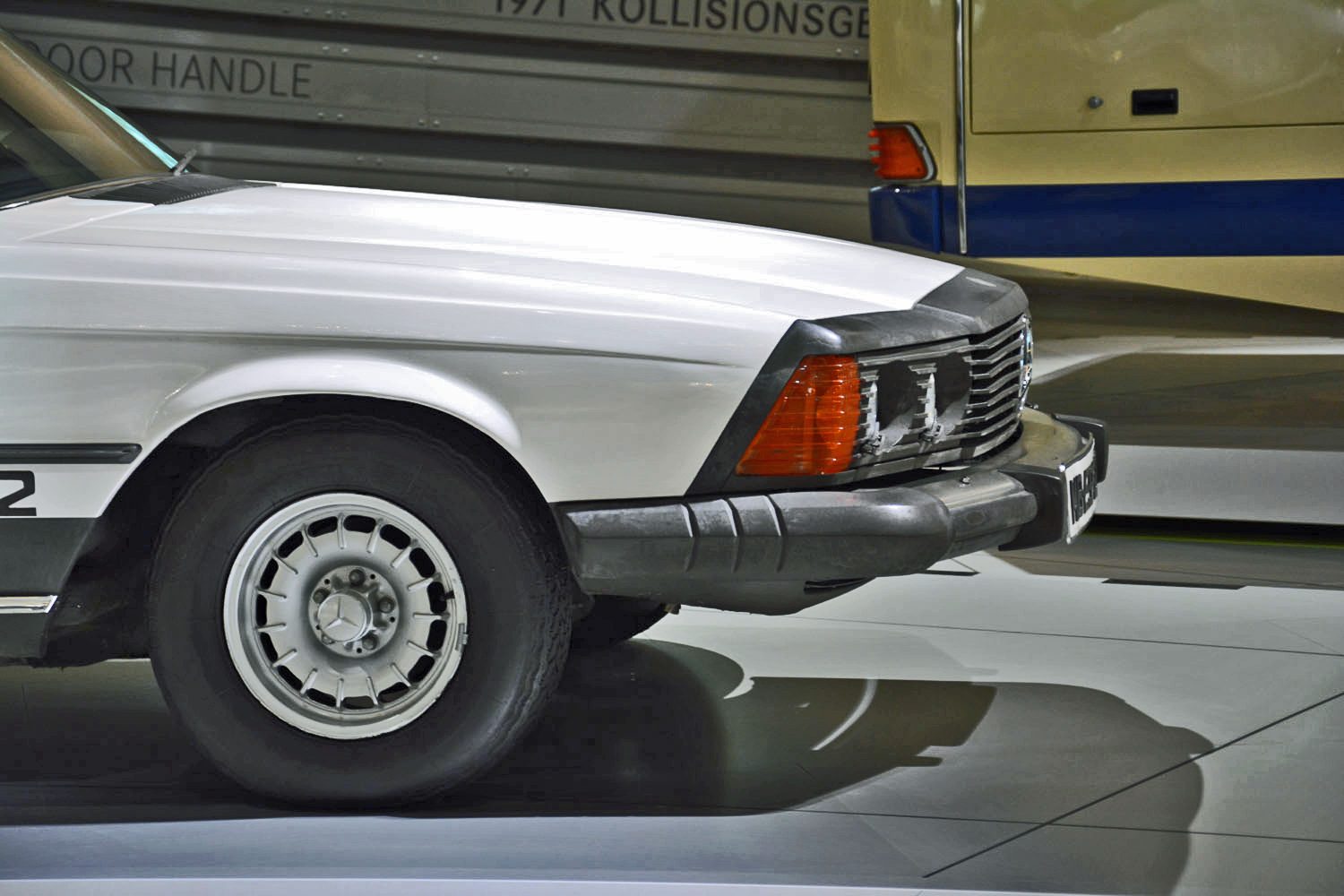 mercedes benz museum stuttgart pictures history ronan glon esf 22 3