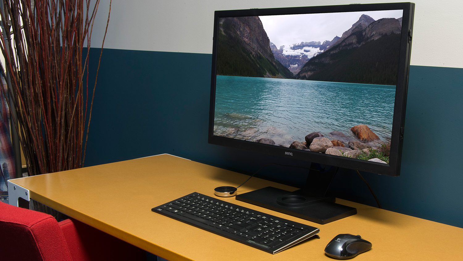 BenQ-SW2700PT-monitor-hero2.