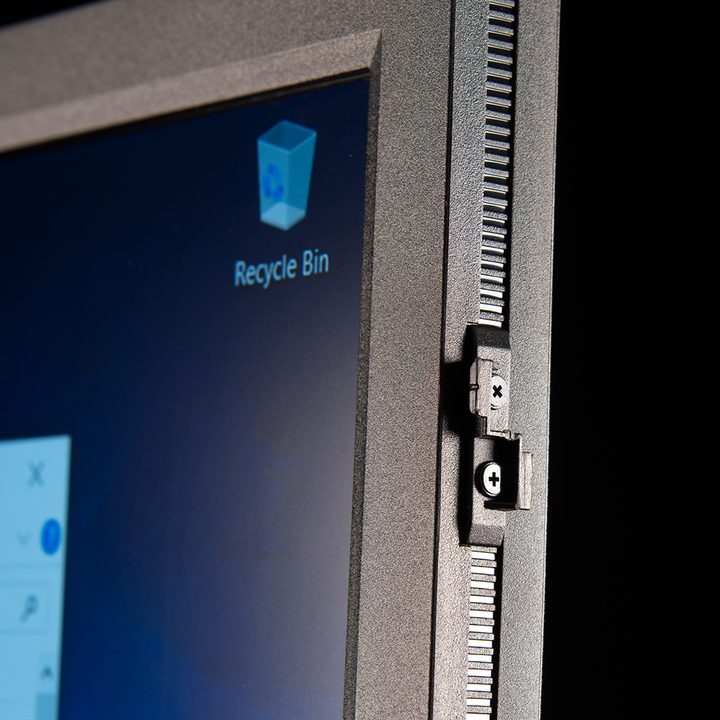 benq sw2700pt review monitor sideclasps