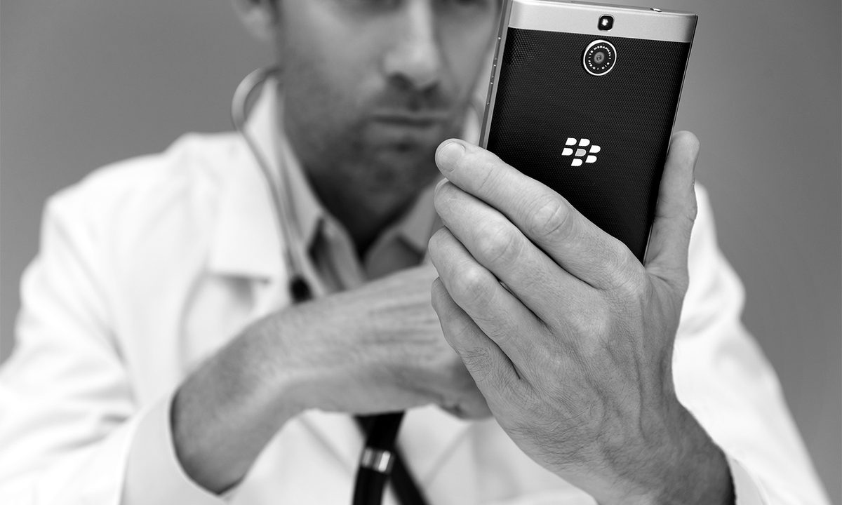 blackberry priv problems review featured