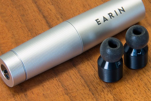 Earin-BT-earbuds-hero2