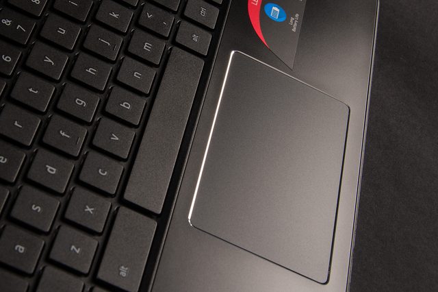 Lenovo-100S-Chromebook-trackpad