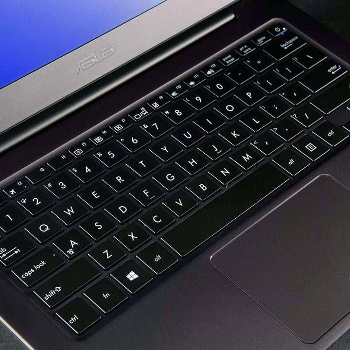 Asus Zenbook UX305C