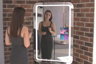 selfie-mirror-girl