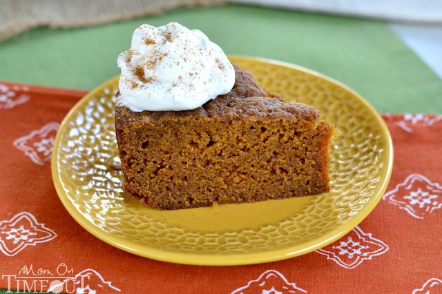 slice-pumpkin-cake-In-the-slow-cooker