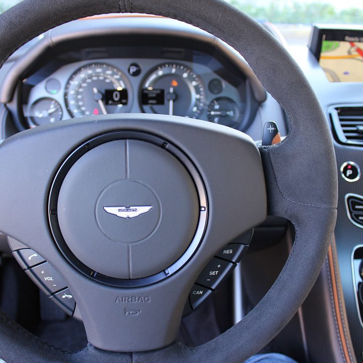 2016 Aston Martin DB9 GT