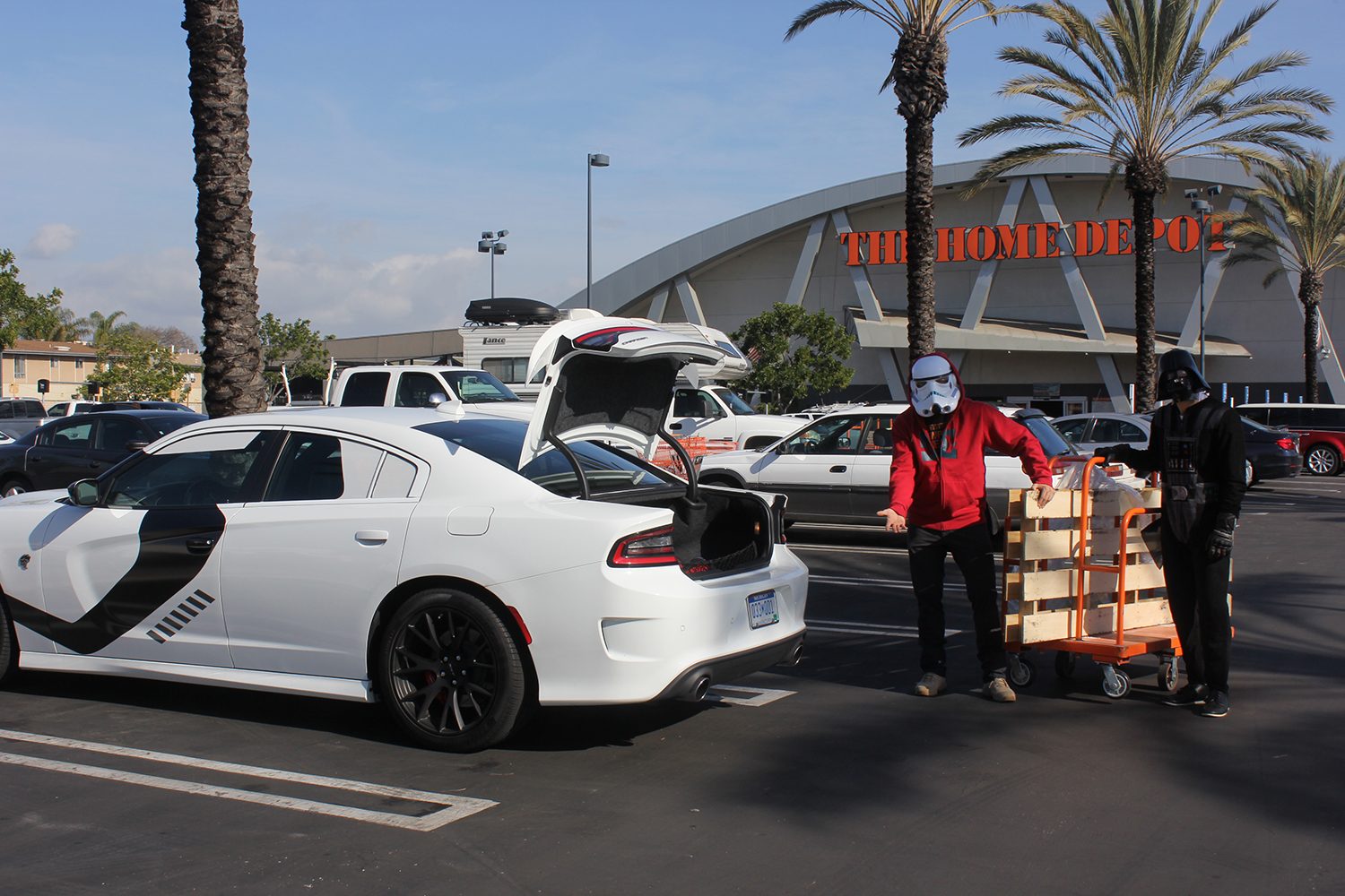 stormtroopers day off putting the galaxy on hold to enjoy dodges charger srt hellcat dodge stormtrooper 0794
